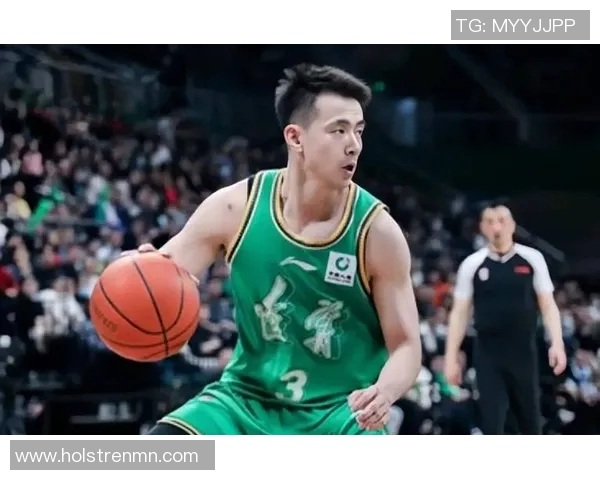 赵继伟CBA赛季表现稳定,带领北京队战绩稳步提升 赵继伟CBA赛季表现稳定,带领北京队战绩稳步提升