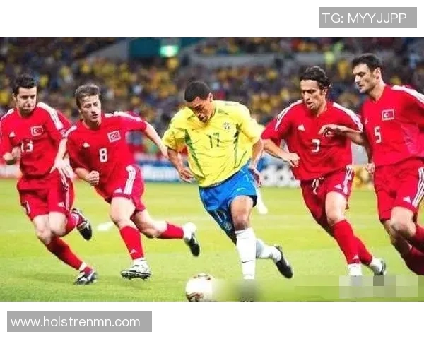 米美洲与沙科的较量揭示了足球战术与团队合作的重要性