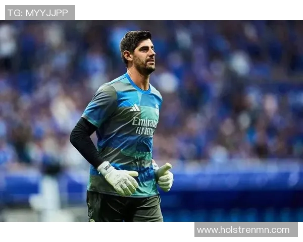 库尔图瓦：从青涩门将到世界顶级守护者的传奇之路