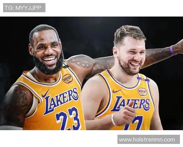 勇士与湖人巅峰对决看球盛宴谁能笑到最后 勇士与湖人巅峰对决看球盛宴谁能笑到最后